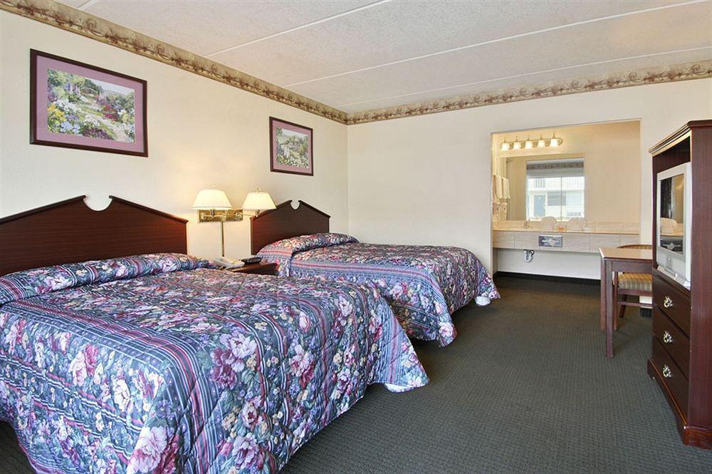 Red Rose Inn & Suites Plant City Extérieur photo